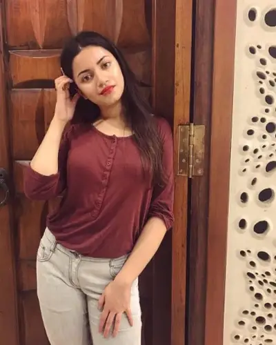 Varsha Khan